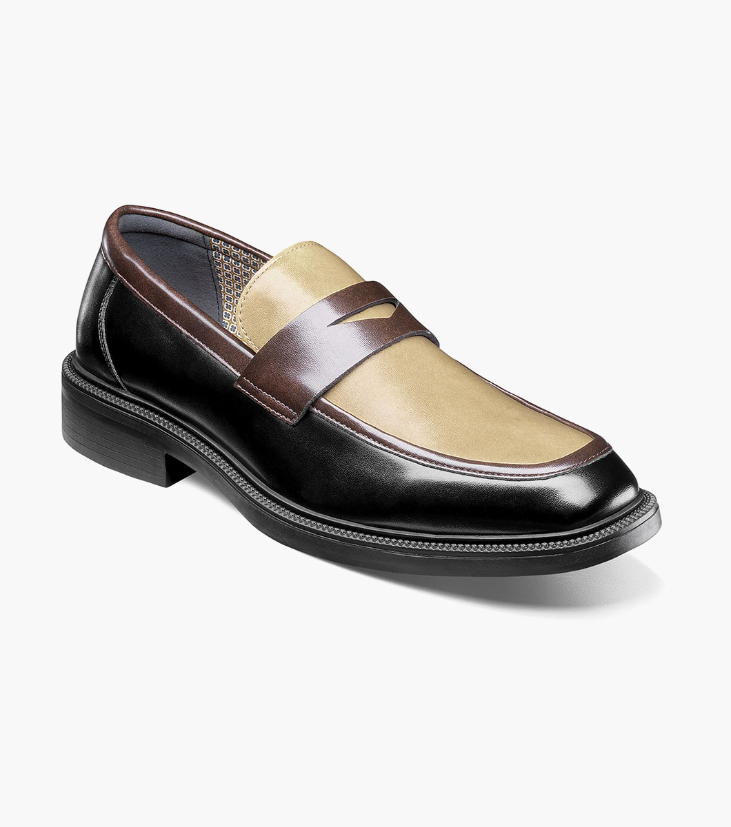 Everett in Black and Brown, Front View