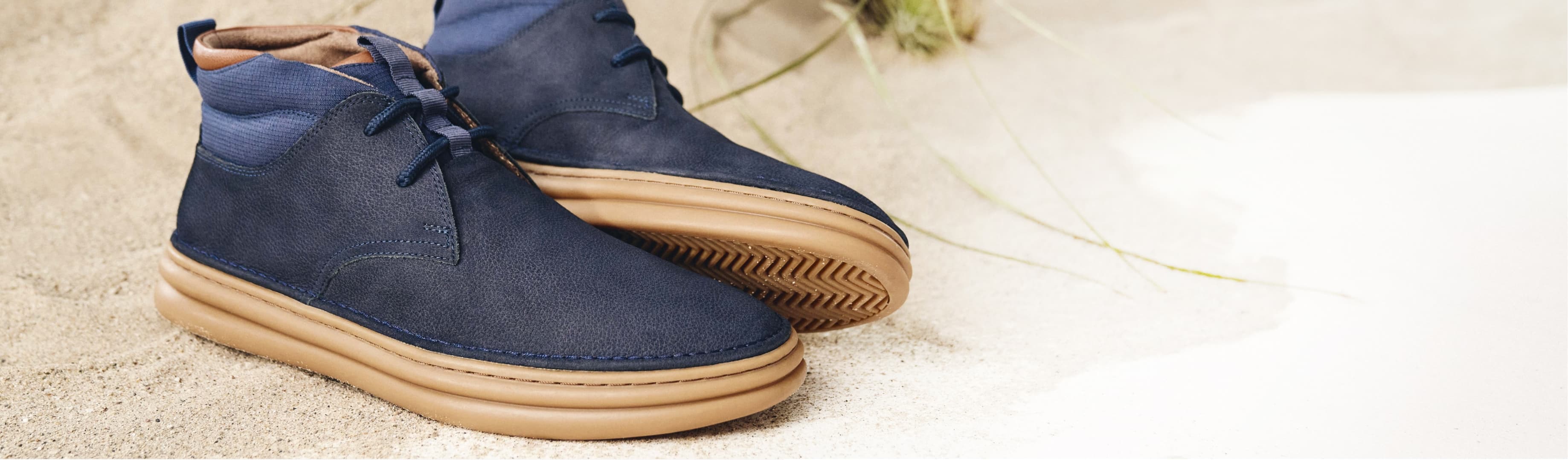 Click to shop the Delson. Image features the Delson in navy.