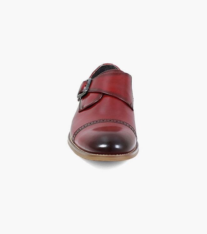 Desmond in Cranberry Rotate View