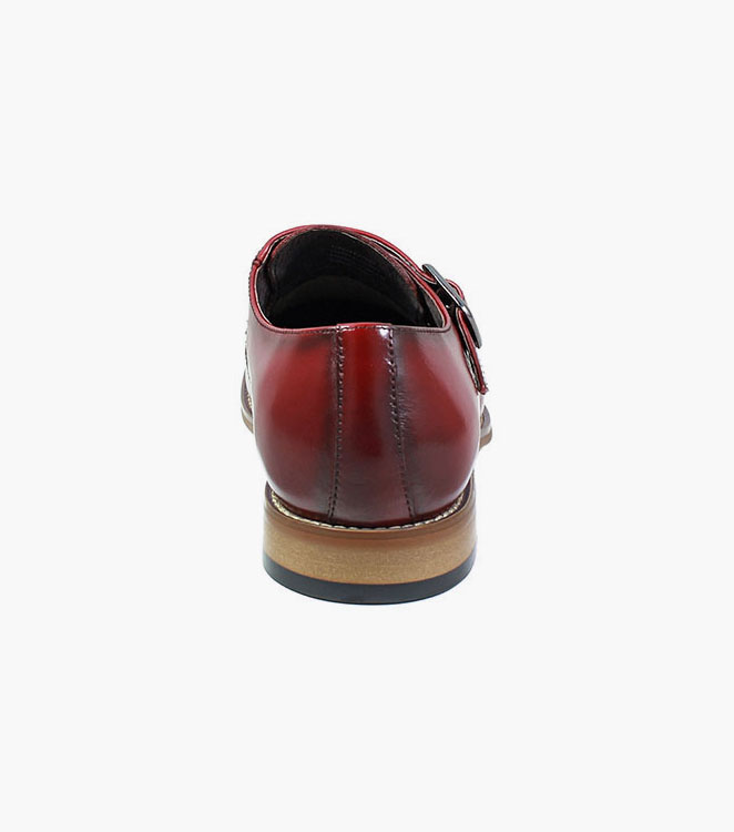 Desmond in Cranberry Rotate View
