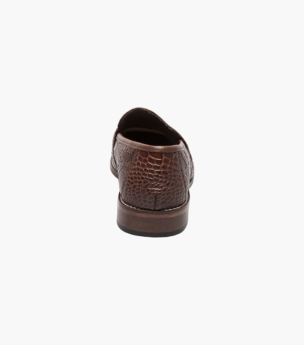 Pacetti in Cognac Rotate View