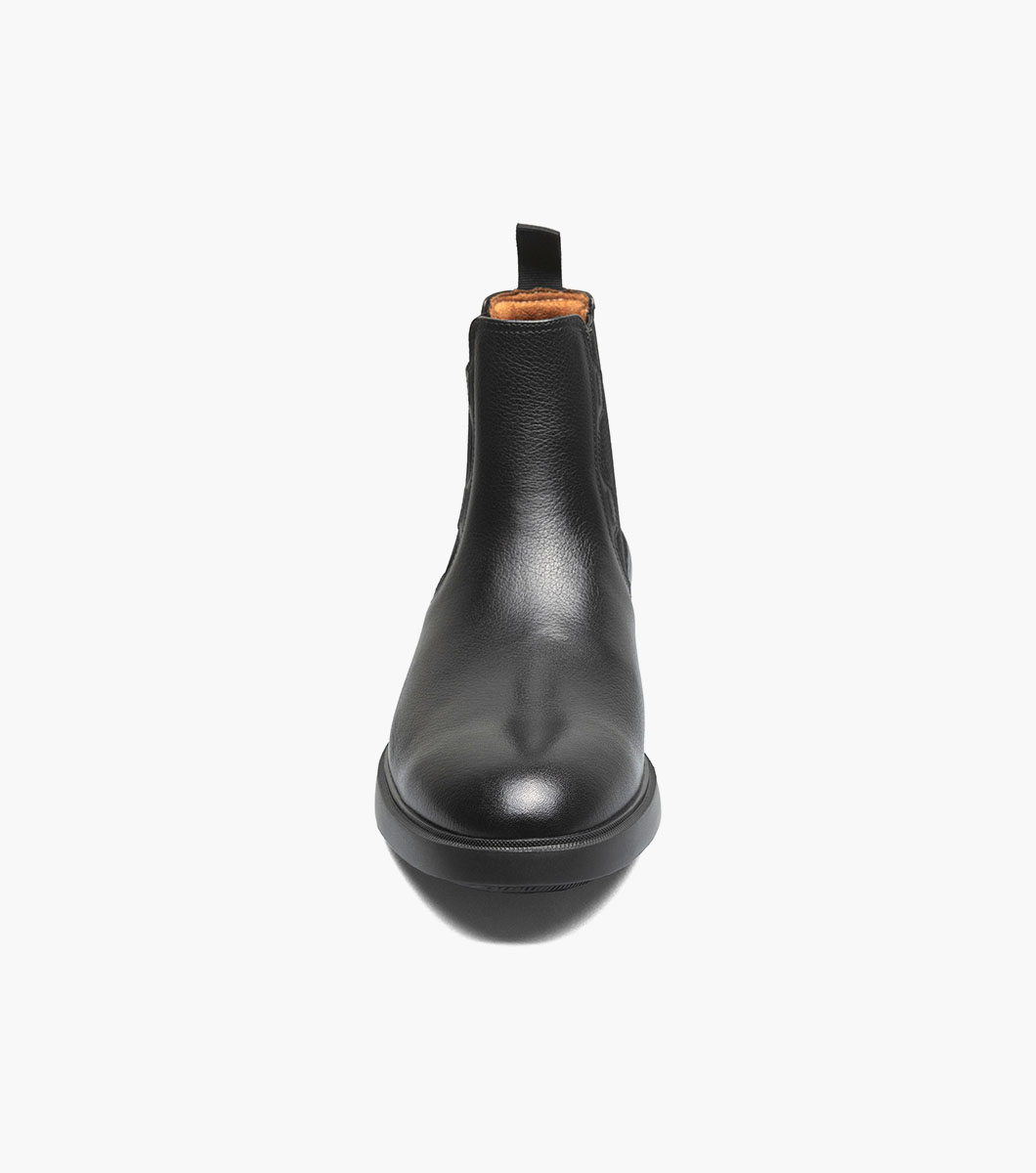 Townsend in Black Tumbled Rotate View