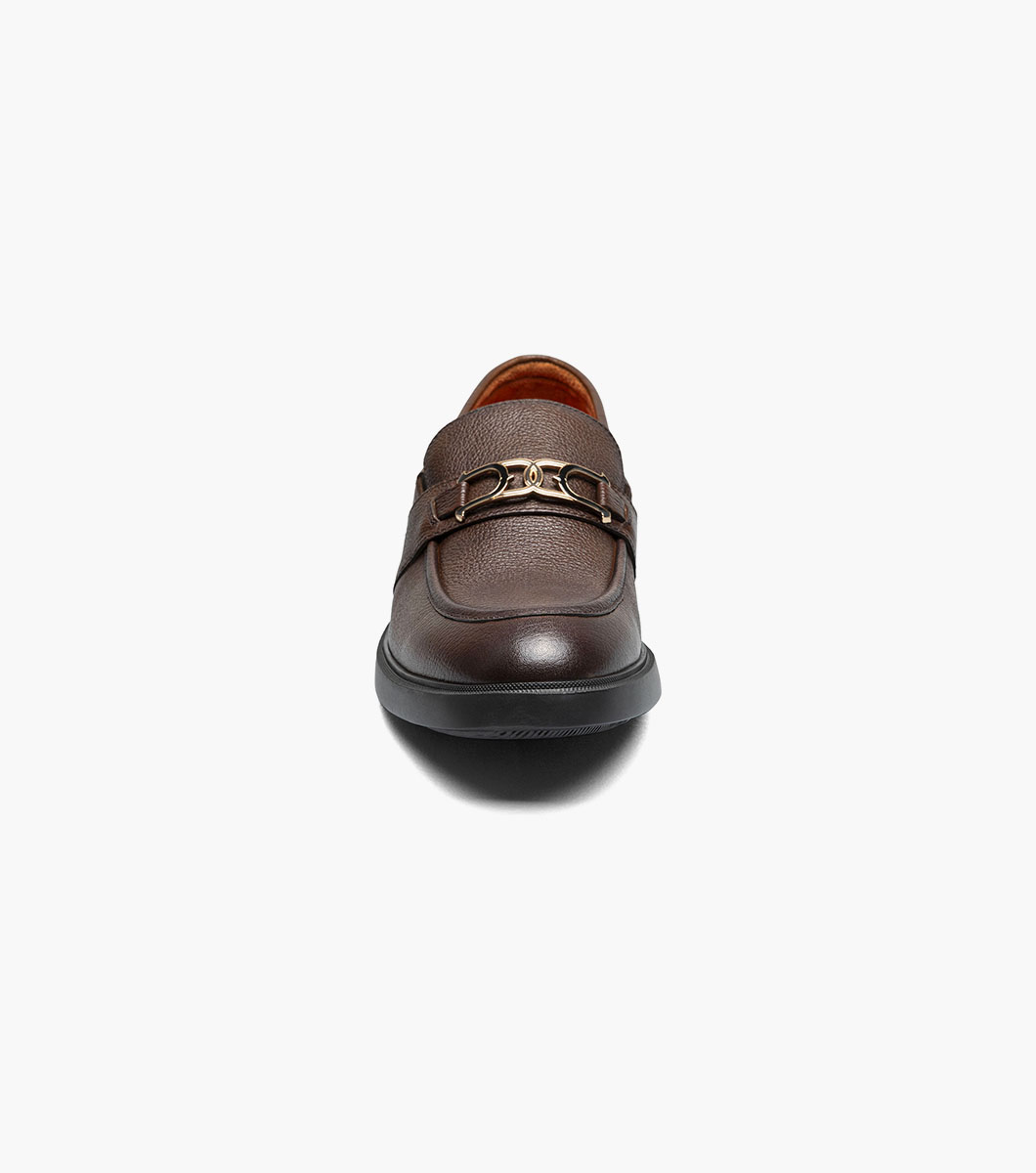 Todridge in Brown Tumbled Rotate View