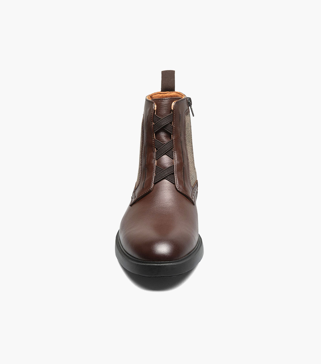 Thompson in Brown Rotate View