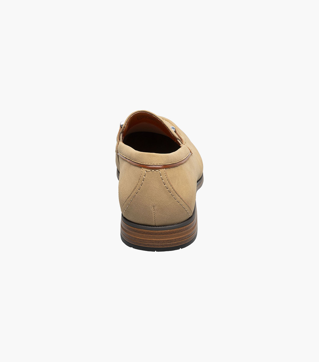 Richardson in Khaki Rotate View