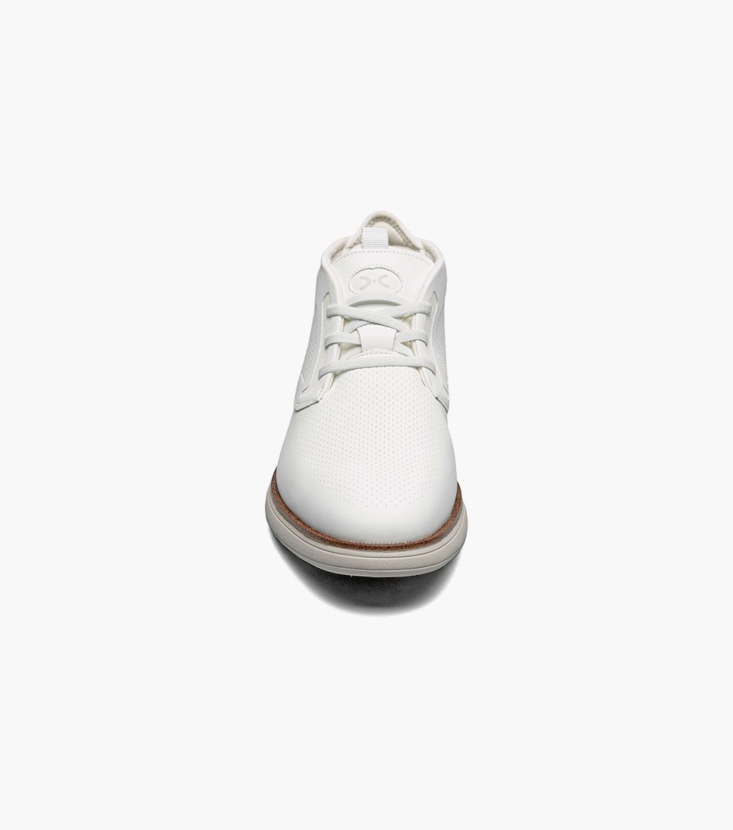 Eastmont in White Rotate View