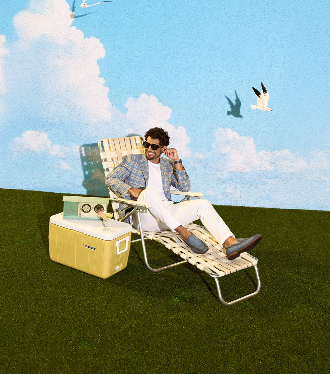 Ridgely in Navy Rotate View