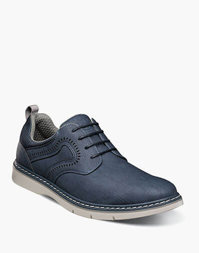 Stride Plain Toe Lace Up in Navy for $$130.00